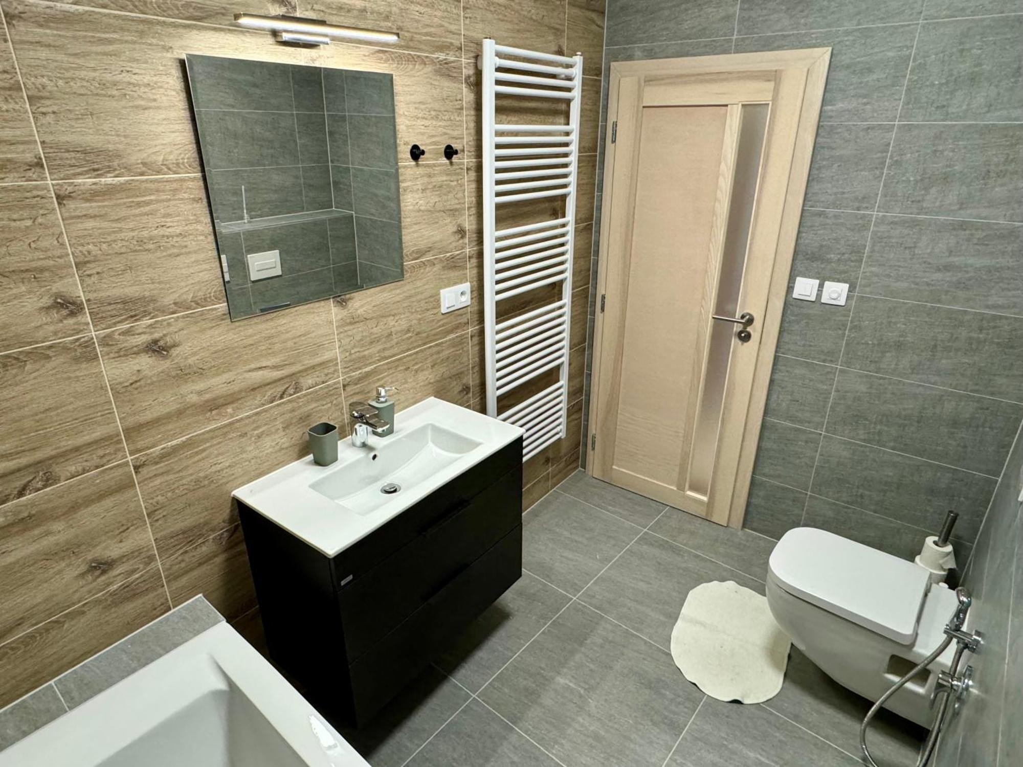 Rivercity Apartments KLV Exterior foto